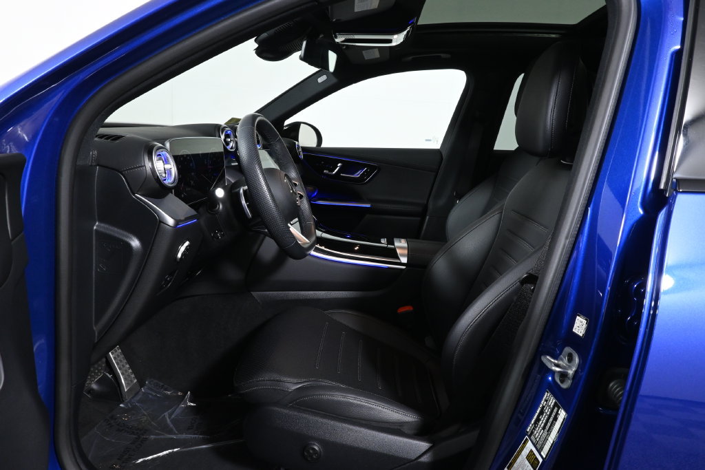 Certified 2026 Mercedes-Benz GLC 300 4MATIC image 3