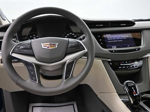 New 2025 Cadillac XT5 Premium Luxury w/ Technology Package image 11