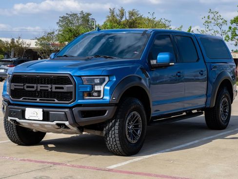 Used 2019 Ford F150 Raptor w/ Equipment Group 802A Luxury image 8