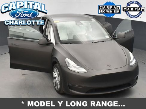 Used 2022 Tesla Model Y Long Range image 29