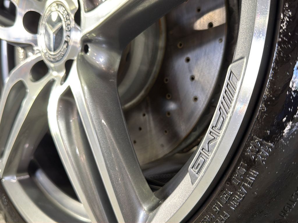 Used 2018 Mercedes-Benz E 300 image 40