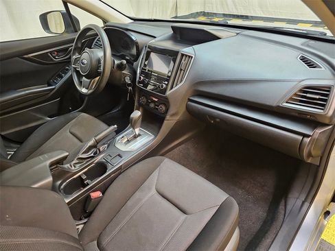 Used 2019 Subaru Impreza 2.0i image 12