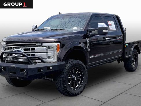 Used 2019 Ford F250 Platinum w/ Snow Plow Prep Package AWD/4WD image 1