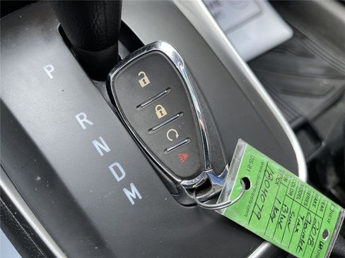 Used 2018 Chevrolet Trax LT w/ LT Convenience Package FWD image 35
