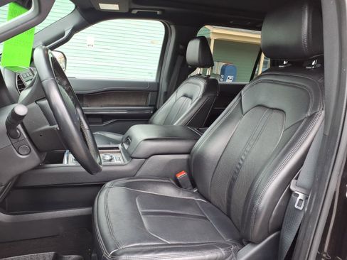 Used 2021 Ford Expedition Max Limited image 7
