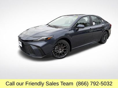 New 2026 Toyota Camry SE w/ Convenience Package
