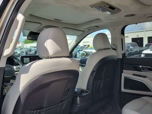 Used 2021 Kia Telluride SX w/ SX Prestige Package AWD/4WD image 15