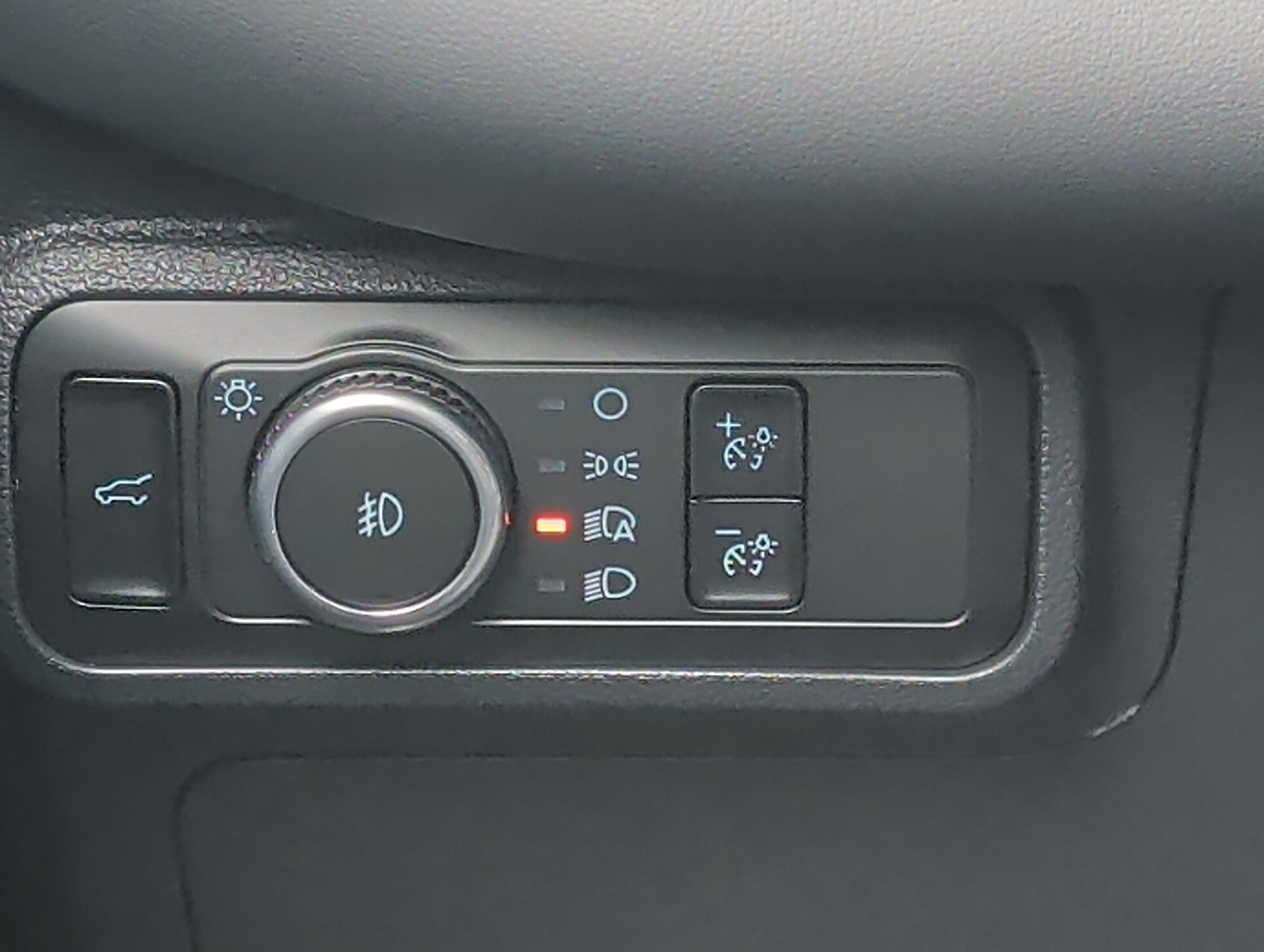 Used 2026 Ford Explorer Active w/ Active Comfort Package AWD/4WD image 22