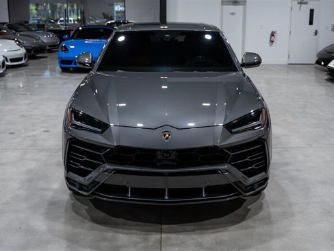 Used 2021 Lamborghini Urus AWD/4WD image 9