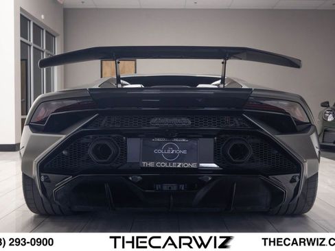 Used 2023 Lamborghini Huracan Tecnica RWD image 19