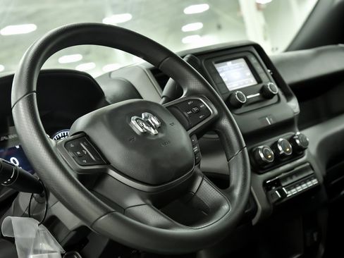 Used 2023 RAM 3500 Tradesman image 20