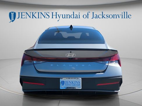 New 2026 Hyundai Elantra Sport FWD image 4