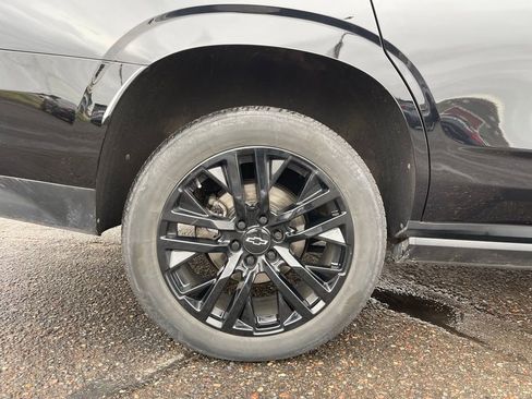 Used 2021 Chevrolet Tahoe High Country w/ Premium Package AWD/4WD image 19