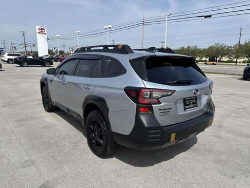 Used 2023 Subaru Outback Wilderness image 7