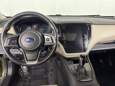 Used 2021 Subaru Outback Premium w/ Popular Package #1 AWD/4WD image 3