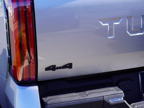 New 2025 Toyota Tundra Limited image 12