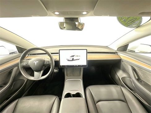 Used 2023 Tesla Model 3 Performance image 29