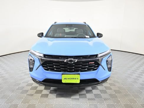 Used 2024 Chevrolet Trax RS w/ Sunroof Package image 10