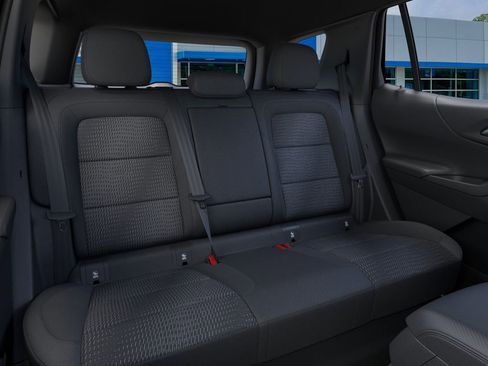 New 2026 Chevrolet Equinox LT image 17