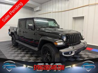 Used 2021 Jeep Gladiator Sport AWD/4WD video 1