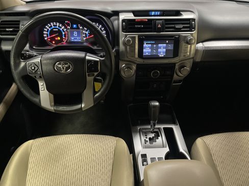 Used 2016 Toyota 4Runner SR5 image 30