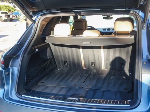Used 2019 Porsche Cayenne image 22