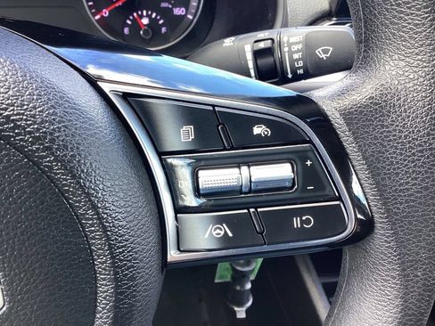 Certified 2024 Kia Forte LXS FWD image 21