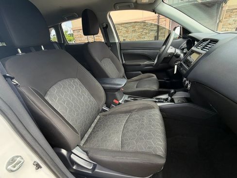 Used 2021 Mitsubishi Outlander Sport ES FWD image 30