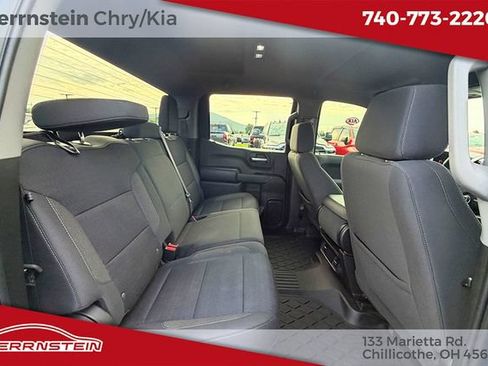 Used 2022 Chevrolet Silverado 1500 Custom AWD/4WD image 27
