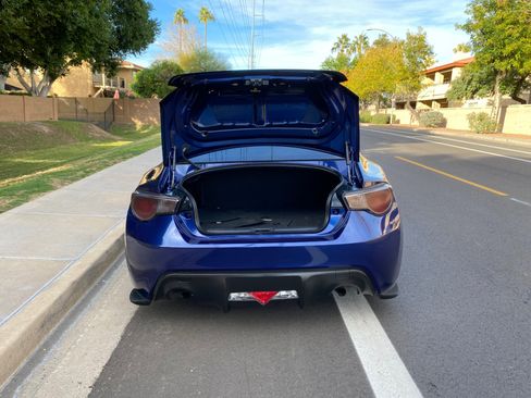 Used 2016 Scion FR-S image 8