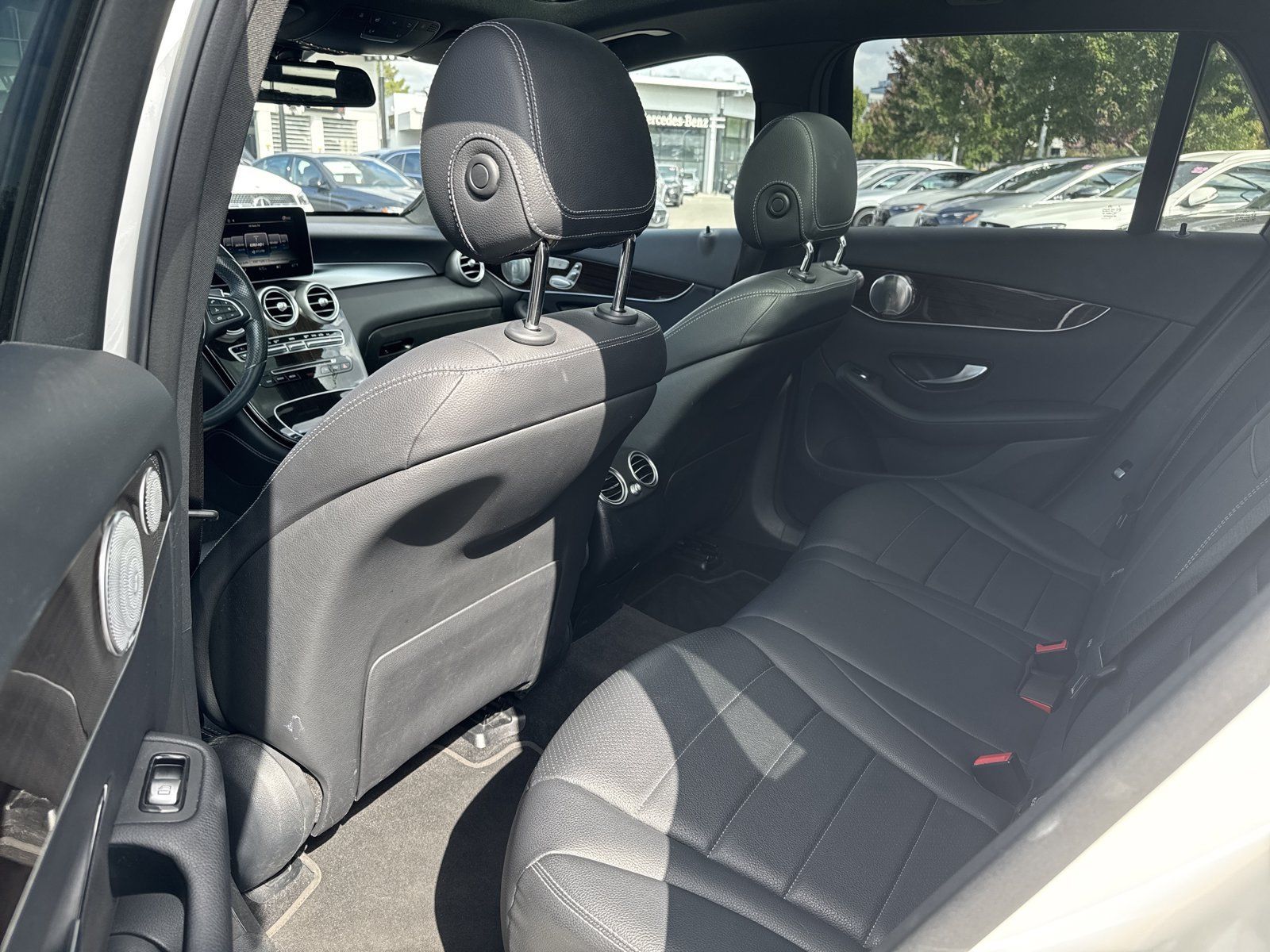 Used 2017 Mercedes-Benz GLC 300 4MATIC image 16