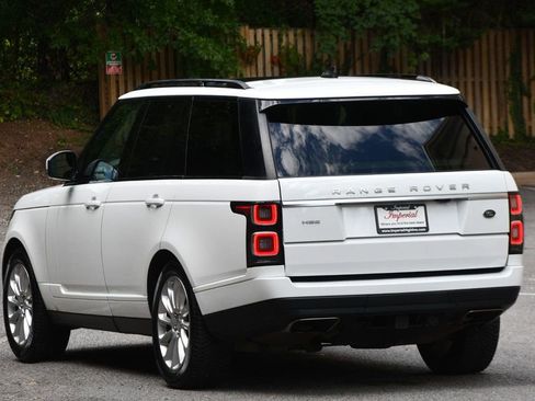 Used 2018 Land Rover Range Rover HSE image 4