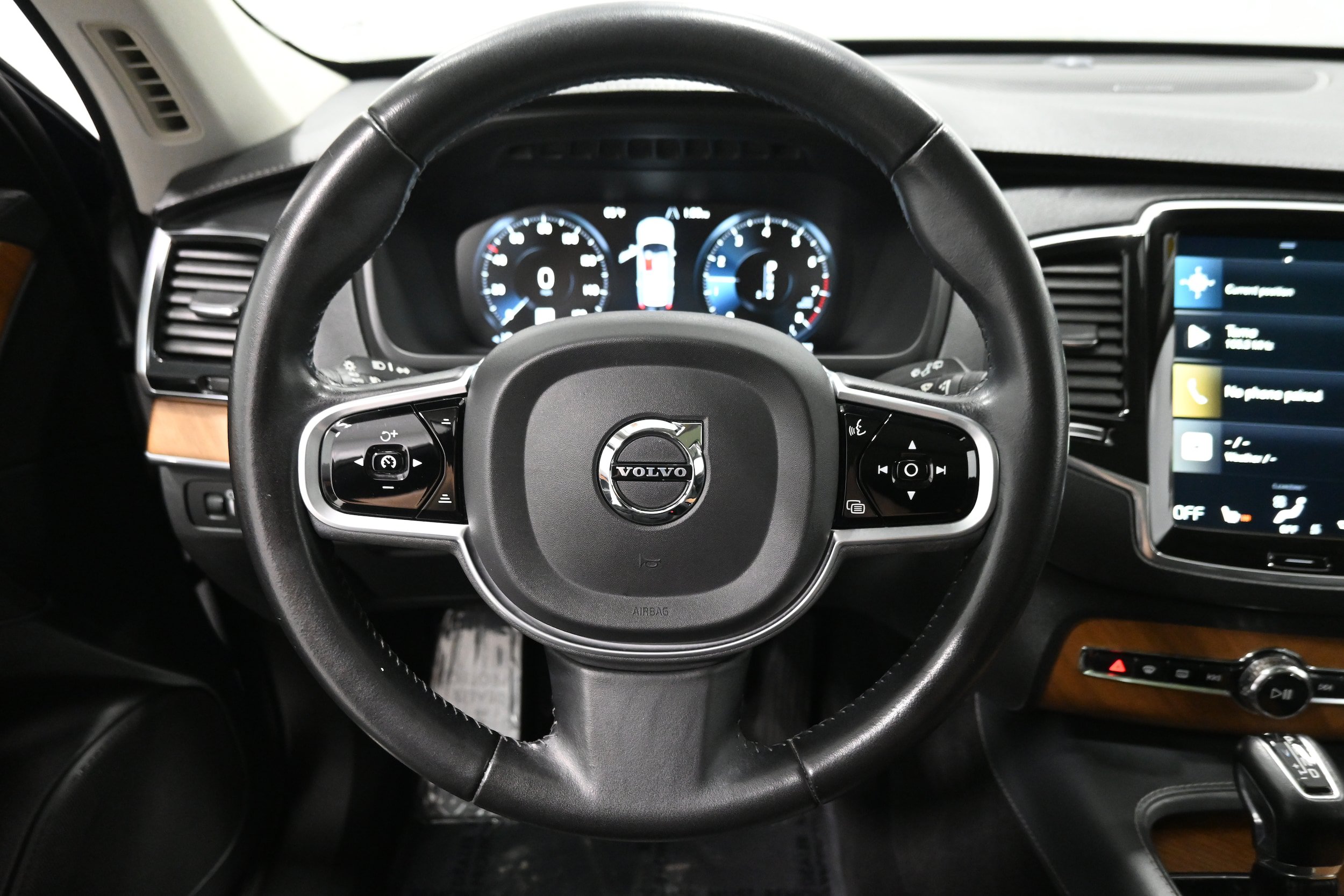 Used 2020 Volvo XC90 T6 Inscription w/ Protection Package AWD/4WD image 7