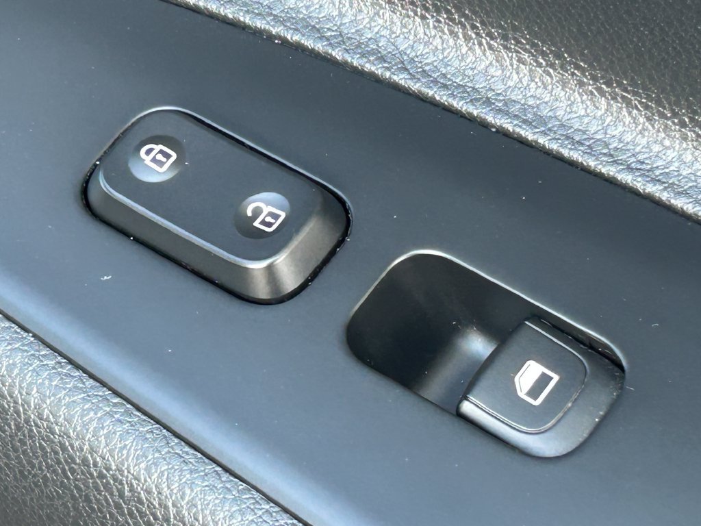 Used 2023 Kia Rio S FWD image 30