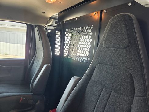 Used 2025 Chevrolet Express 2500 w/ Driver Convenience Package RWD image 25