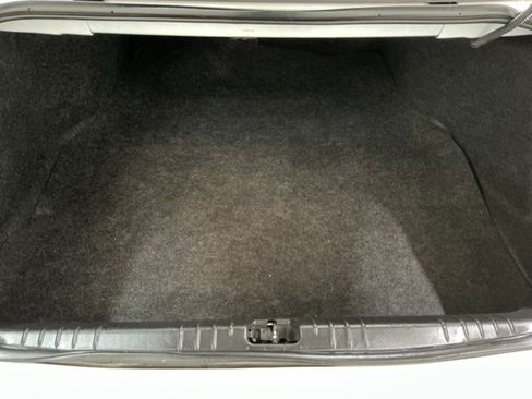 Used 2014 Chevrolet Impala LT w/ LT Sunroof Package image 17