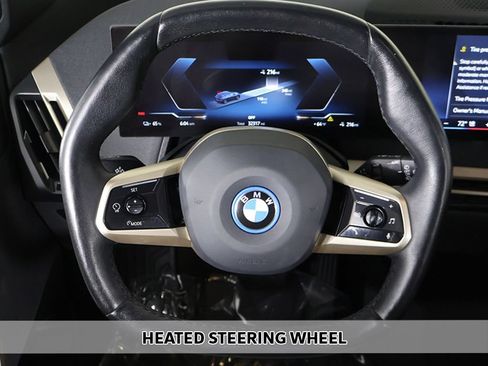 Used 2024 BMW iX xDrive50 w/ Premium Package AWD/4WD image 9