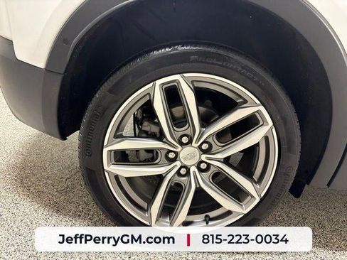 Used 2023 Cadillac XT4 Sport AWD/4WD image 33