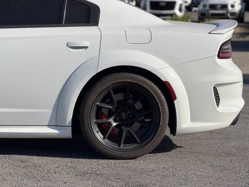 Used 2022 Dodge Charger SRT Hellcat RWD image 2