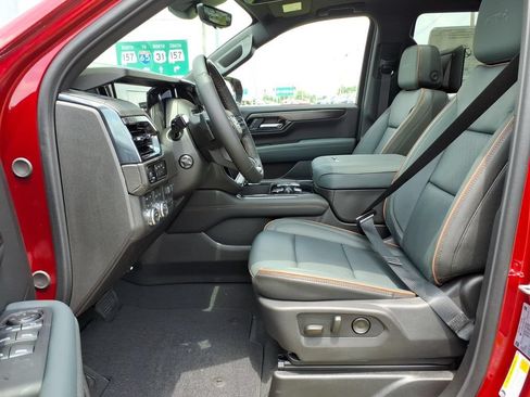 New 2026 GMC Yukon AT4 w/ AT4 Premium Plus Package AWD/4WD image 11