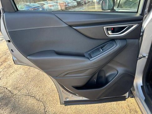 Used 2019 Subaru Forester Premium image 12