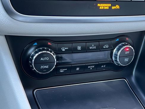 Certified 2020 Mercedes-Benz GLA 250 GLA 250 image 18