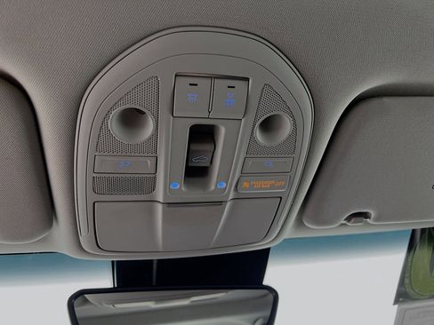 Used 2020 Genesis G70 2.0T w/ Elite Package image 21