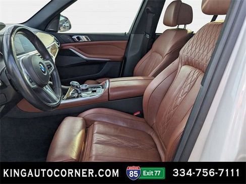 Used 2021 BMW X5 M50i w/ Executive Package image 13