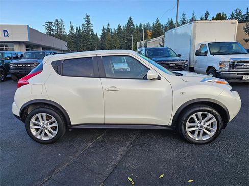 Used 2013 Nissan Juke SL image 8