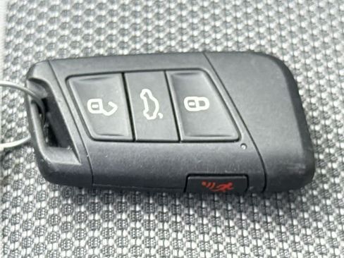 Certified 2024 Volkswagen Taos S FWD image 28