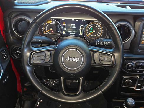 Used 2022 Jeep Wrangler Unlimited Sport AWD/4WD image 19