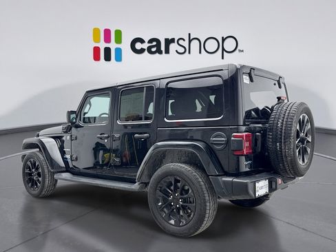 Used 2021 Jeep Wrangler Unlimited Sahara image 3