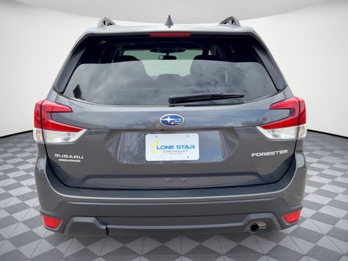 Used 2023 Subaru Forester Premium AWD/4WD image 11