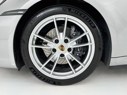 Certified 2020 Porsche 911 Carrera RWD image 31